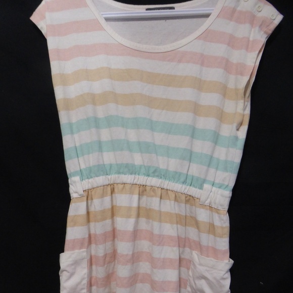 SUZY SHIER one piece spring / summer striped dress